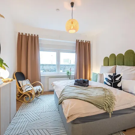 Neu: 100M² - Ideal Fuer Familien/Geschaeftsr. - Hbf Koblenz  Eksteriør billede