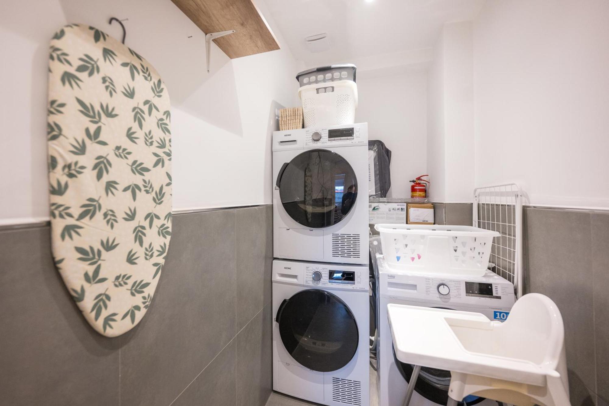 Neu: 100m² - Ideal Fuer Familien/geschaeftsr. - Hbf * Koblenz (Rhineland-Palatinate)
